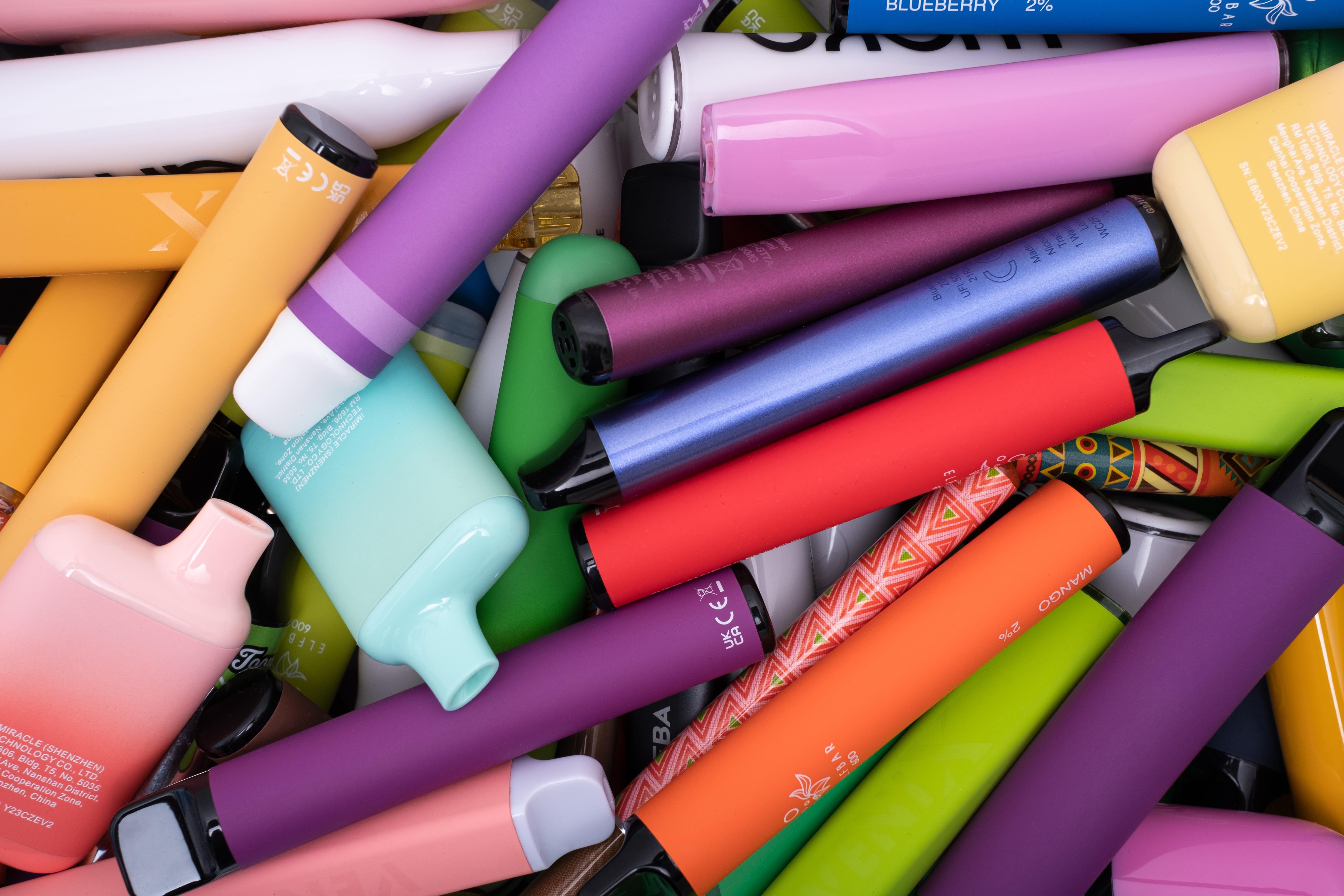 where to buy disposable vapes in canberra Recycling Near You Choose Flavor:Guava Citrus ALIBARBAR Ingot 9000 Puff Color|Blue